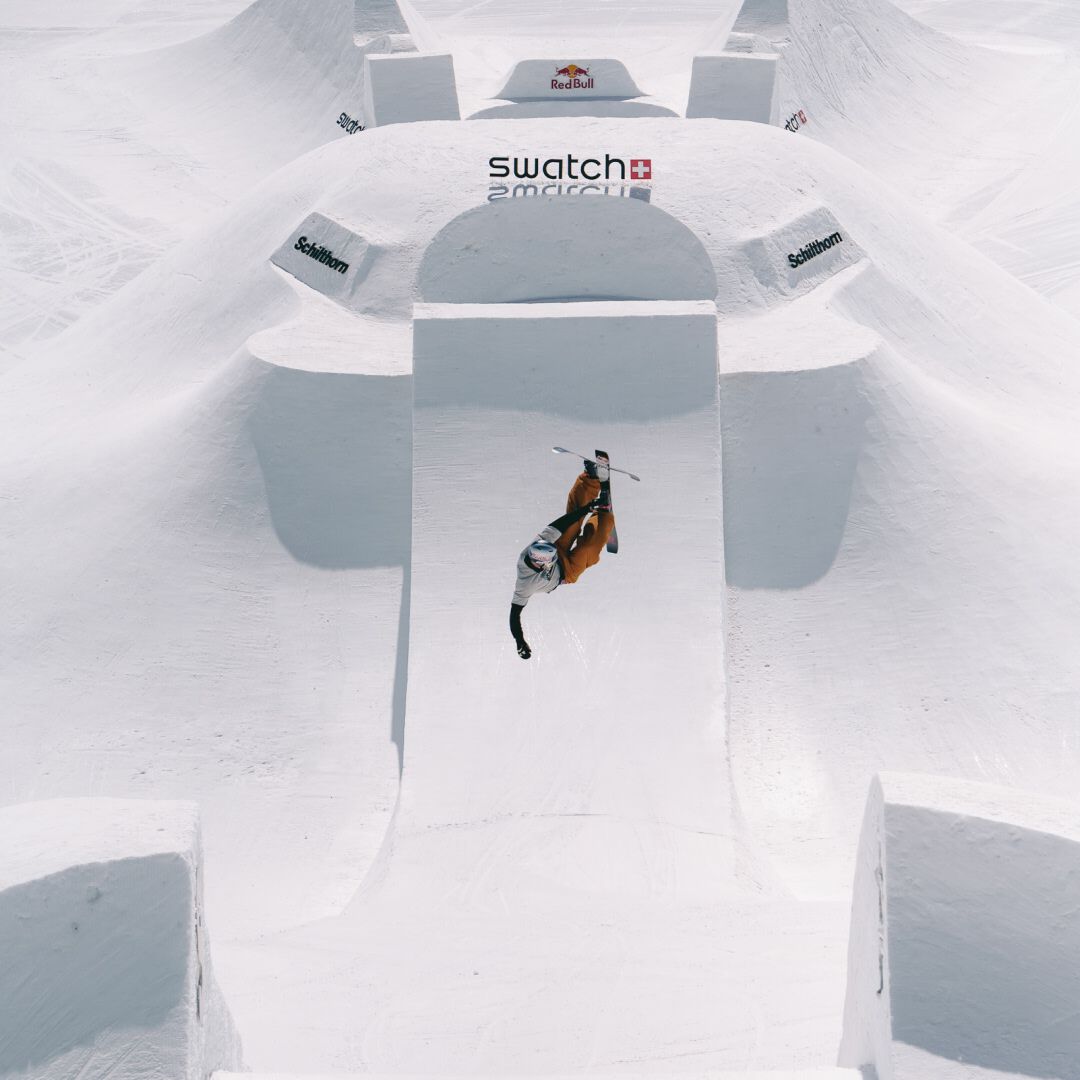 Swatch Nines Snow