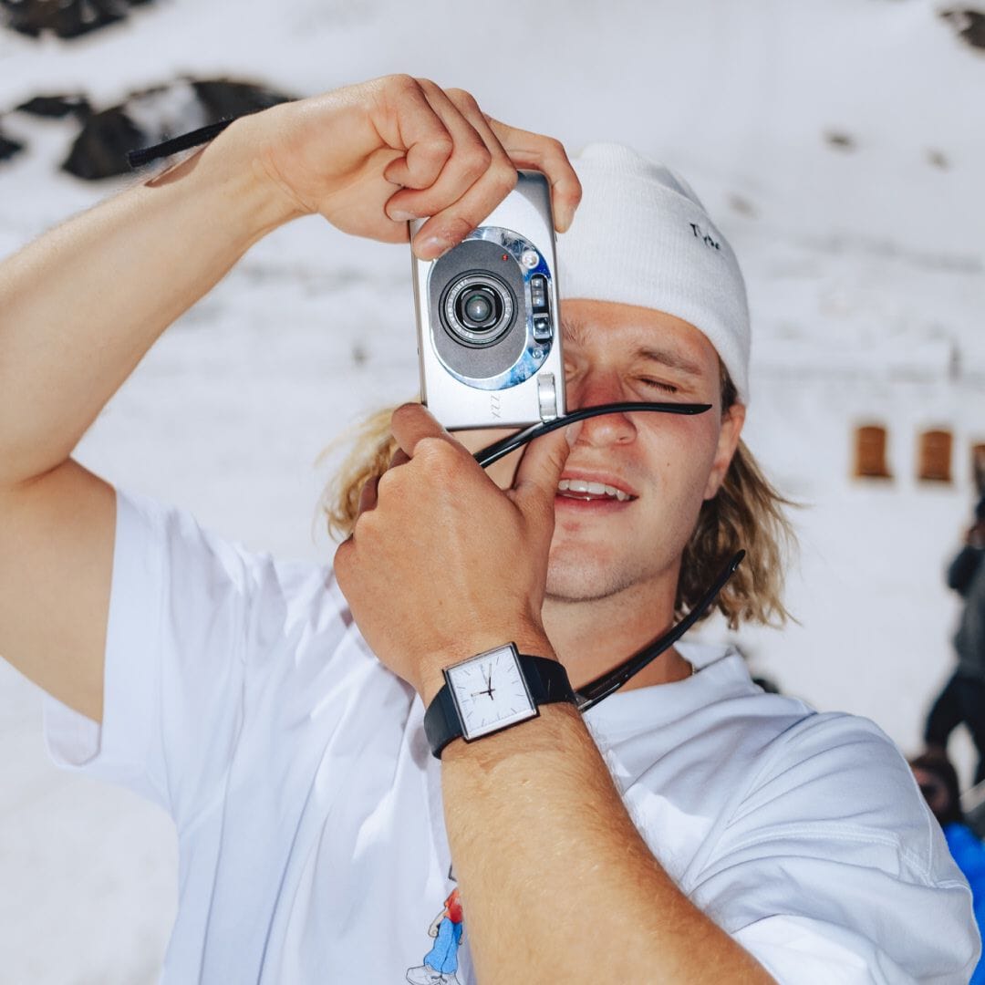 Swatch Nines Snow